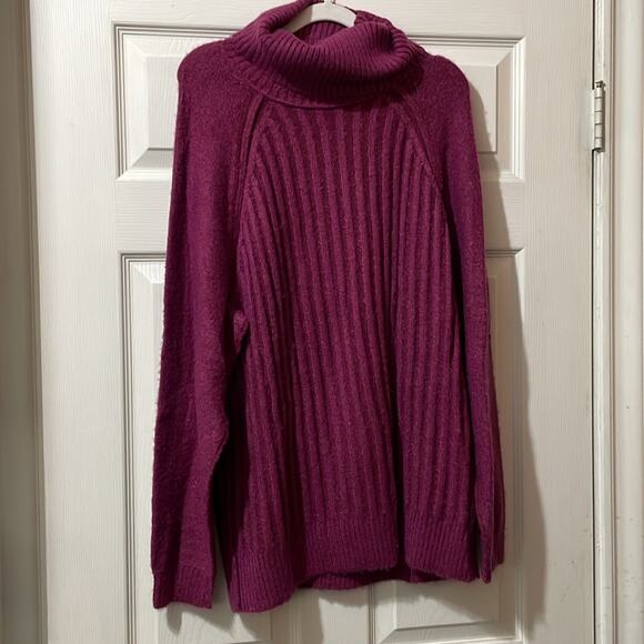 Free People Oversized Turtleneck Sweater Super Soft - Picture 5 of 5